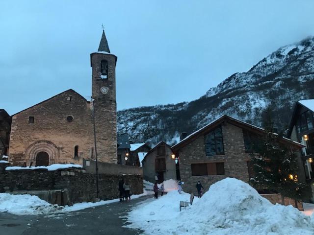 Refugi D' Alos Alos d'Isil Esterno foto